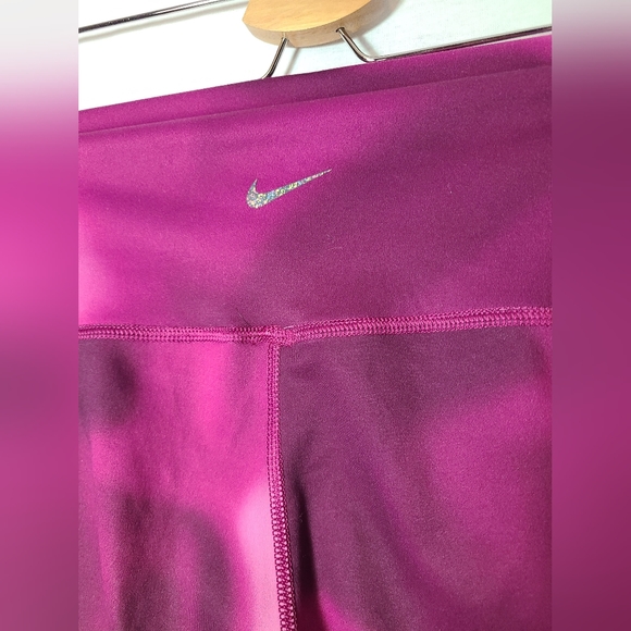 Nike Yoga Dri-FIT high rise 7/8 leggings in patterned pink- Size XL - Picture 4 of 6